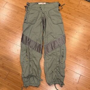 Vintage Abercrombie green low rise parachute cargo pants